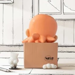 Zsiga Waiting Figurine -Blind Box World 20231206 141532 886267 1200x1200