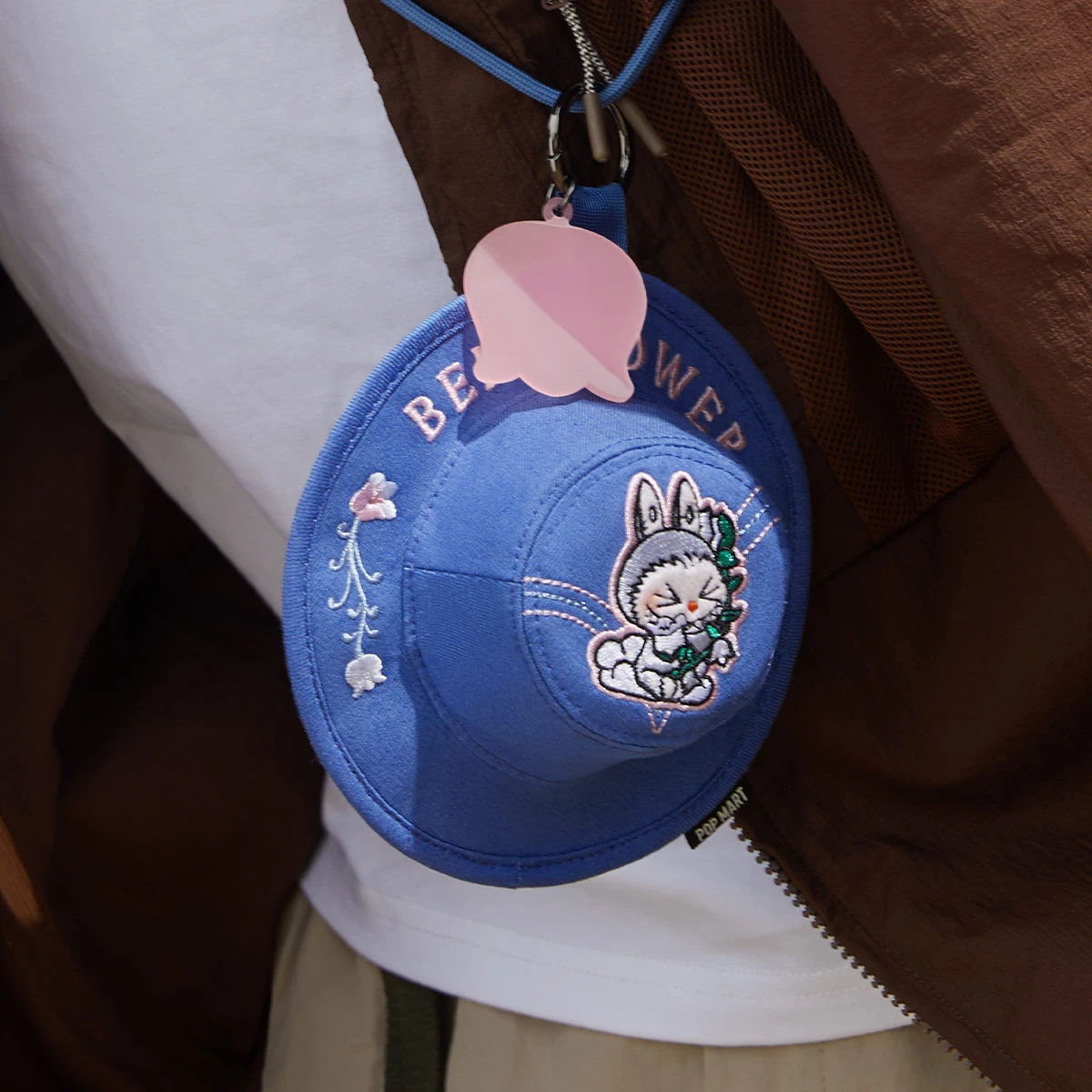 THE MONSTERS FALL IN WILD SERIES-Bucket Hat Mini Bag Blind Box 3 THE MONSTERS FALL IN WILD SERIES-Bucket Hat Mini Bag Blind Box - Image 3