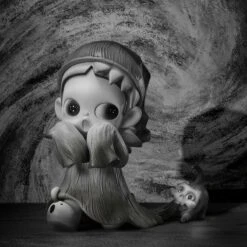 Zsiga Scared Performer Figurine -Blind Box World 20240920 111006 721040 5 1200x1200